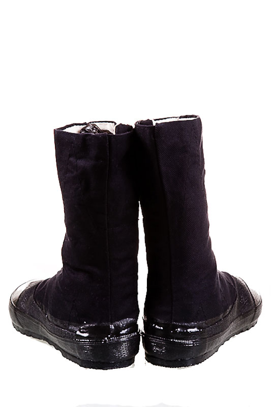 ninja_shoes_blackspike